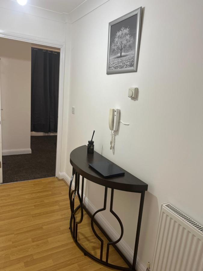 Luxury Apartments Dagenham Eksteriør bilde